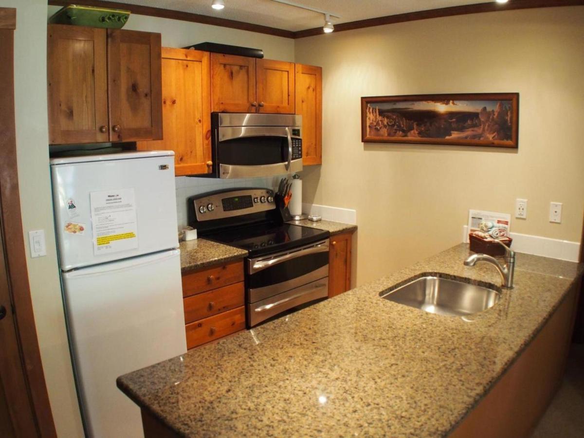 Fireside Lodge #409 By Bear Country Sun Peaks Εξωτερικό φωτογραφία